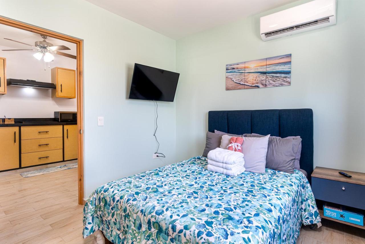Stunning 2 Bedroom, 2 Bathroom Condo Just A 5 Minute Drive To The Beach Cabo San Lucas Exterior foto